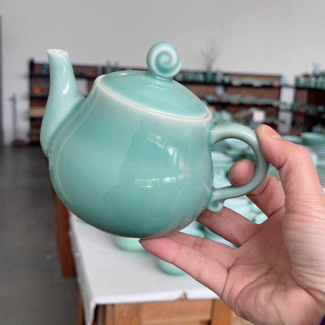 瓷片哈哈哈哈哈哈哈哈