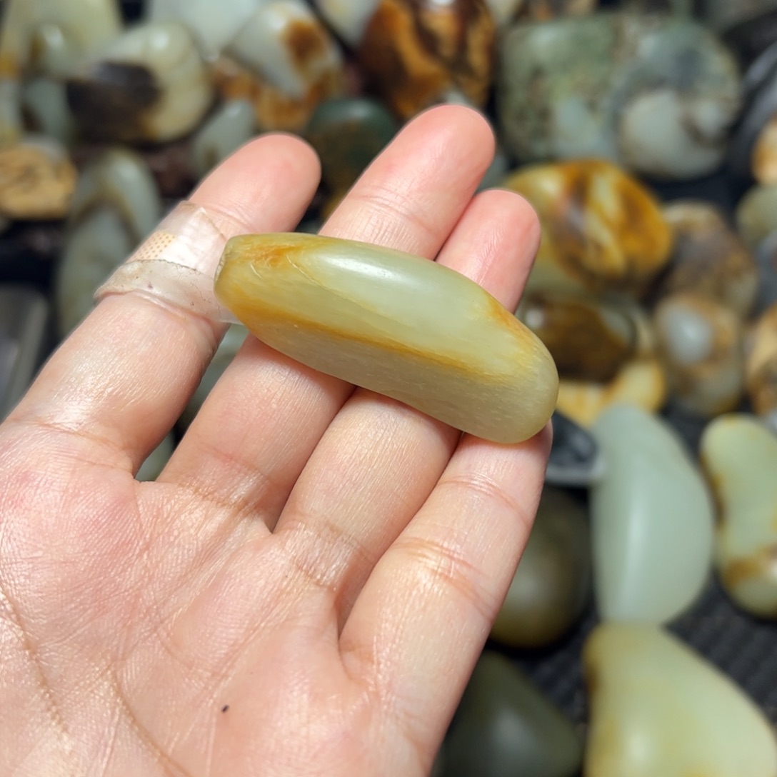 和田玉（青玉）8未镶嵌