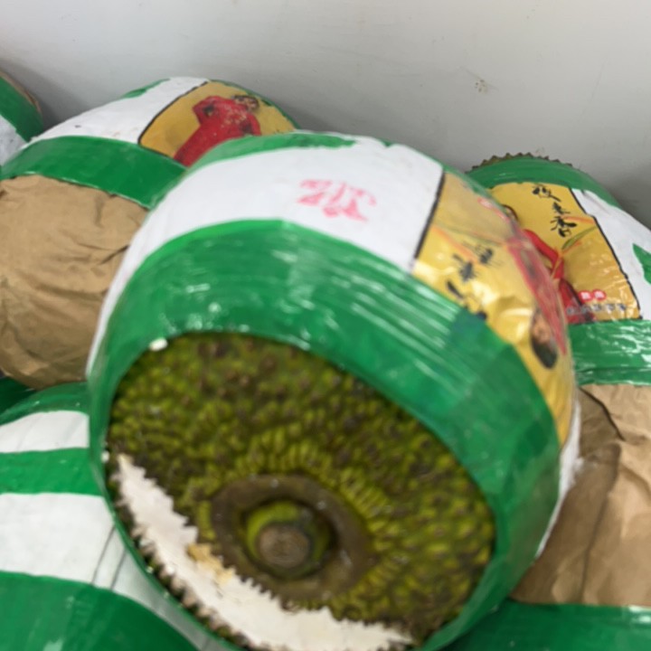 黄肉菠萝蜜 整个需对半切开去心下单时请备注