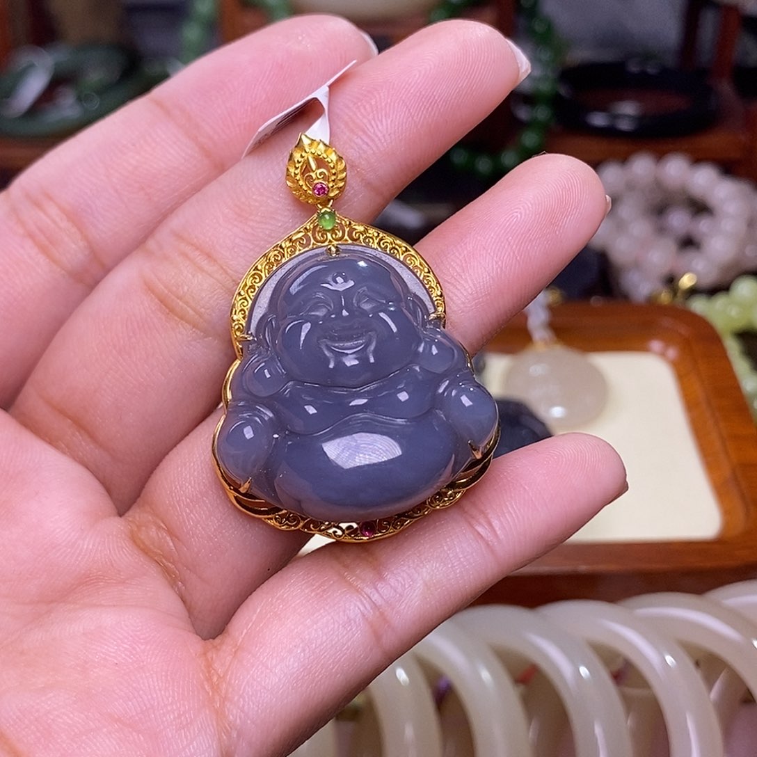 和田玉烟紫老料收藏金镶佛公未镶嵌小*班