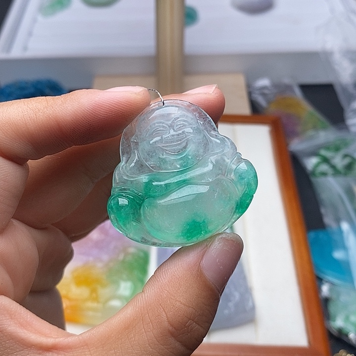 翡翠未镶嵌颈饰305手串