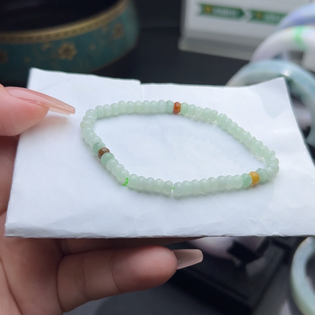 翡翠手链未镶嵌翡翠手链