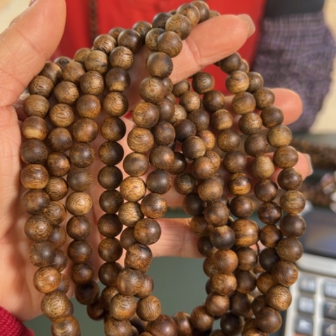沉香手串陆河24克卡0.8多样性发1串