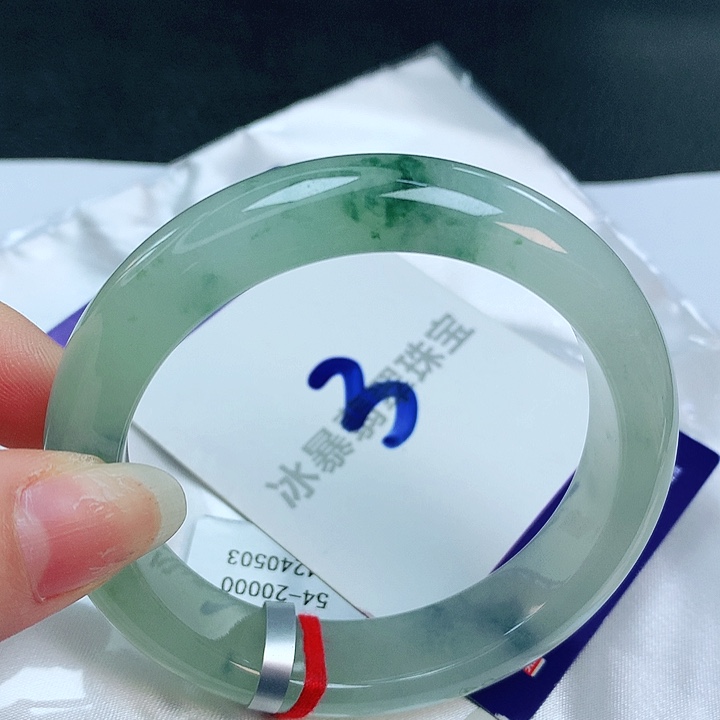 翡翠手镯未镶嵌缅甸天然a货翡翠