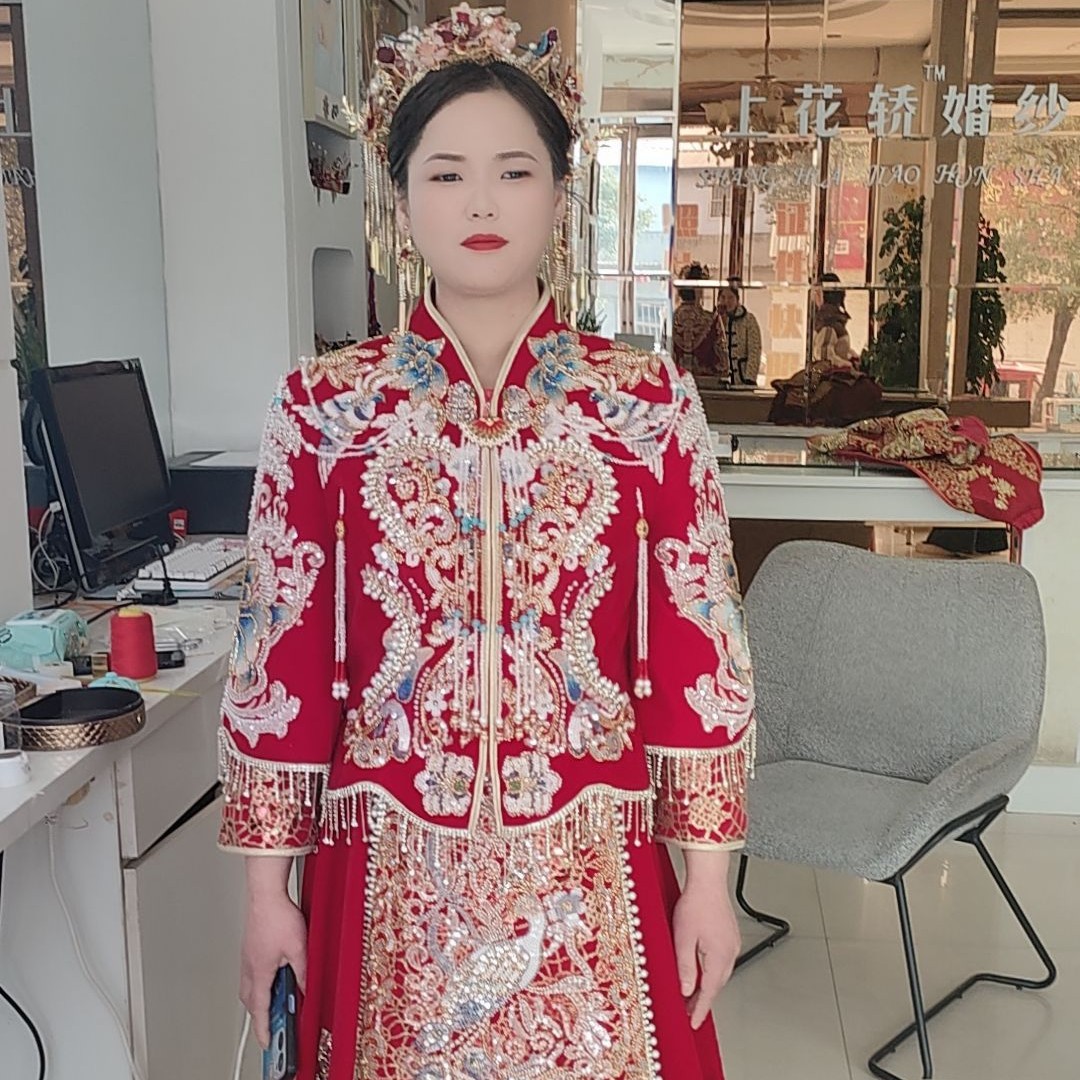 立体剪裁民族风女士秀禾服九分袖七分袖薄款女常规款