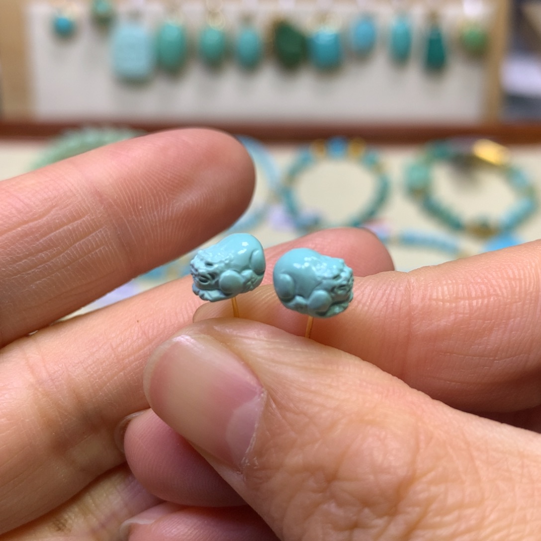 绿松石耳饰18K金镶嵌