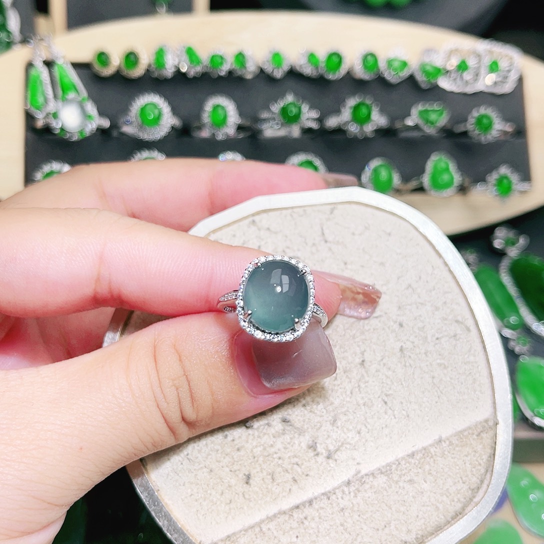 翡翠未镶嵌吊坠(不含链)裸石