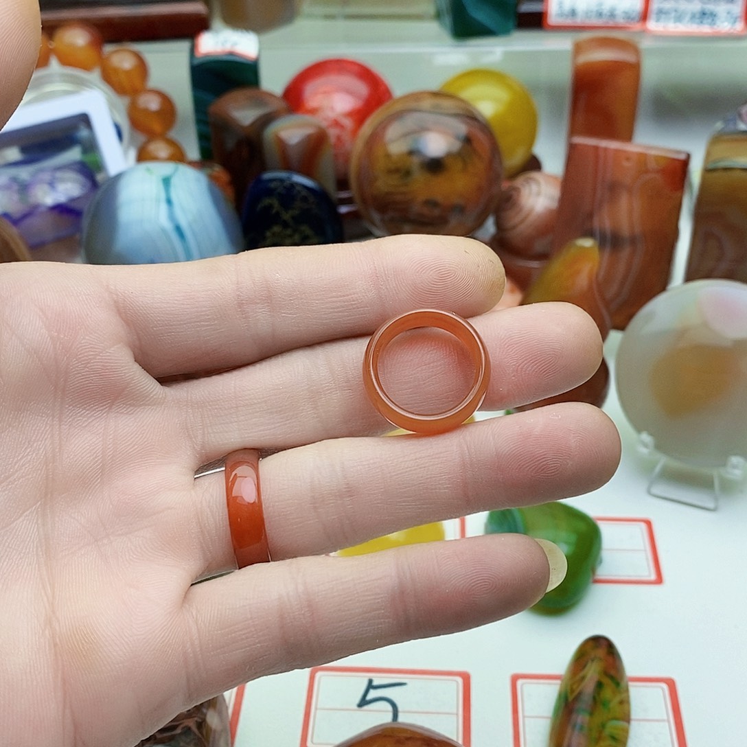 玛瑙/玉髓未镶嵌珠宝奇石