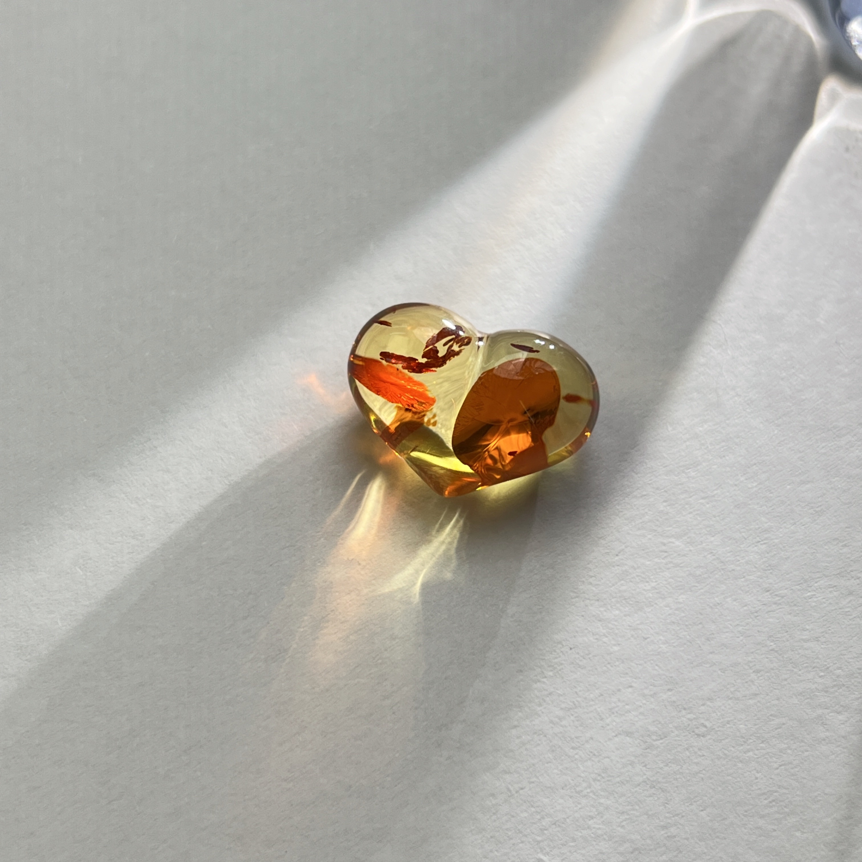 琥珀花珀小屁桃1.5g-2g