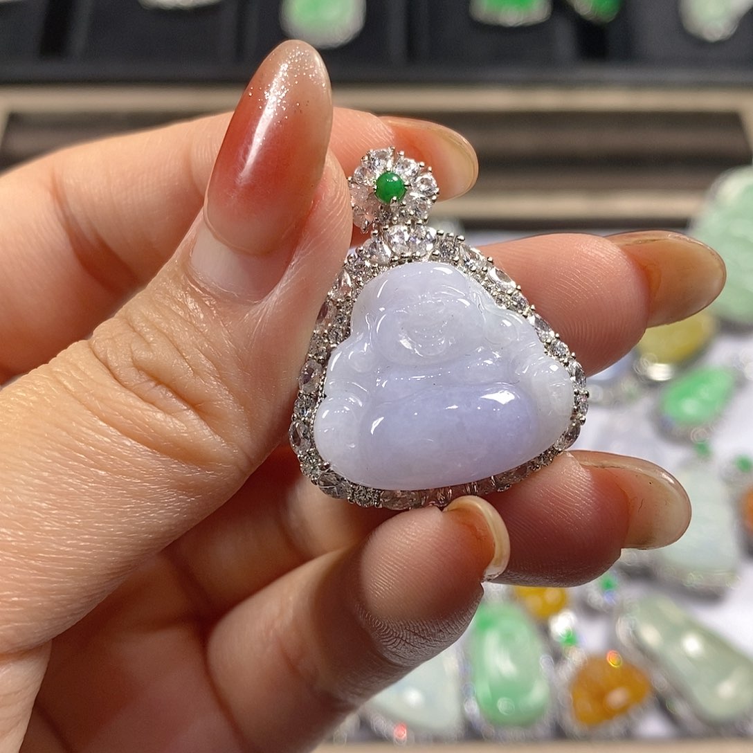 翡翠颈饰银S925镶嵌天然翡翠