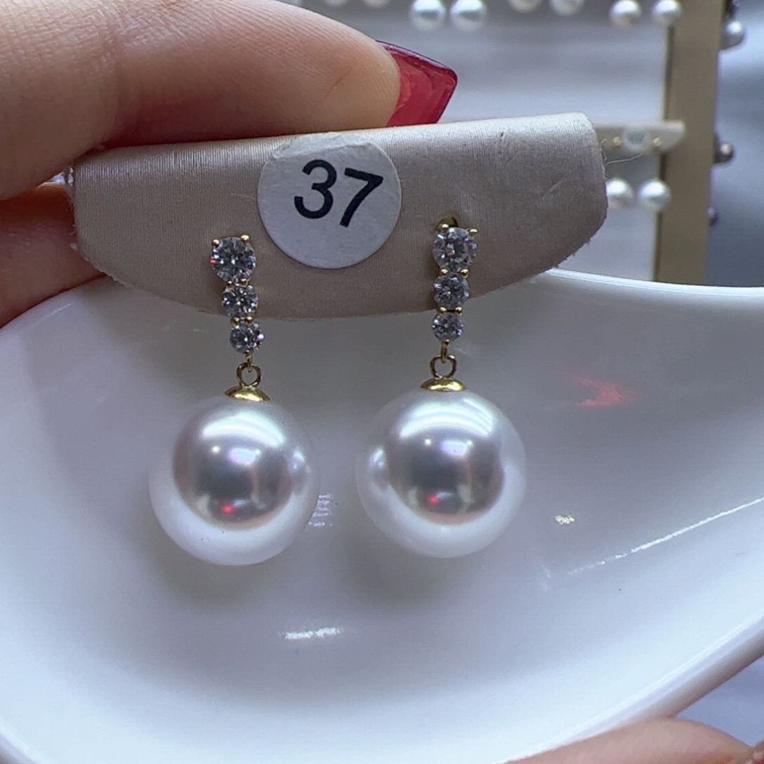 淡水珍珠耳饰18K金镶嵌