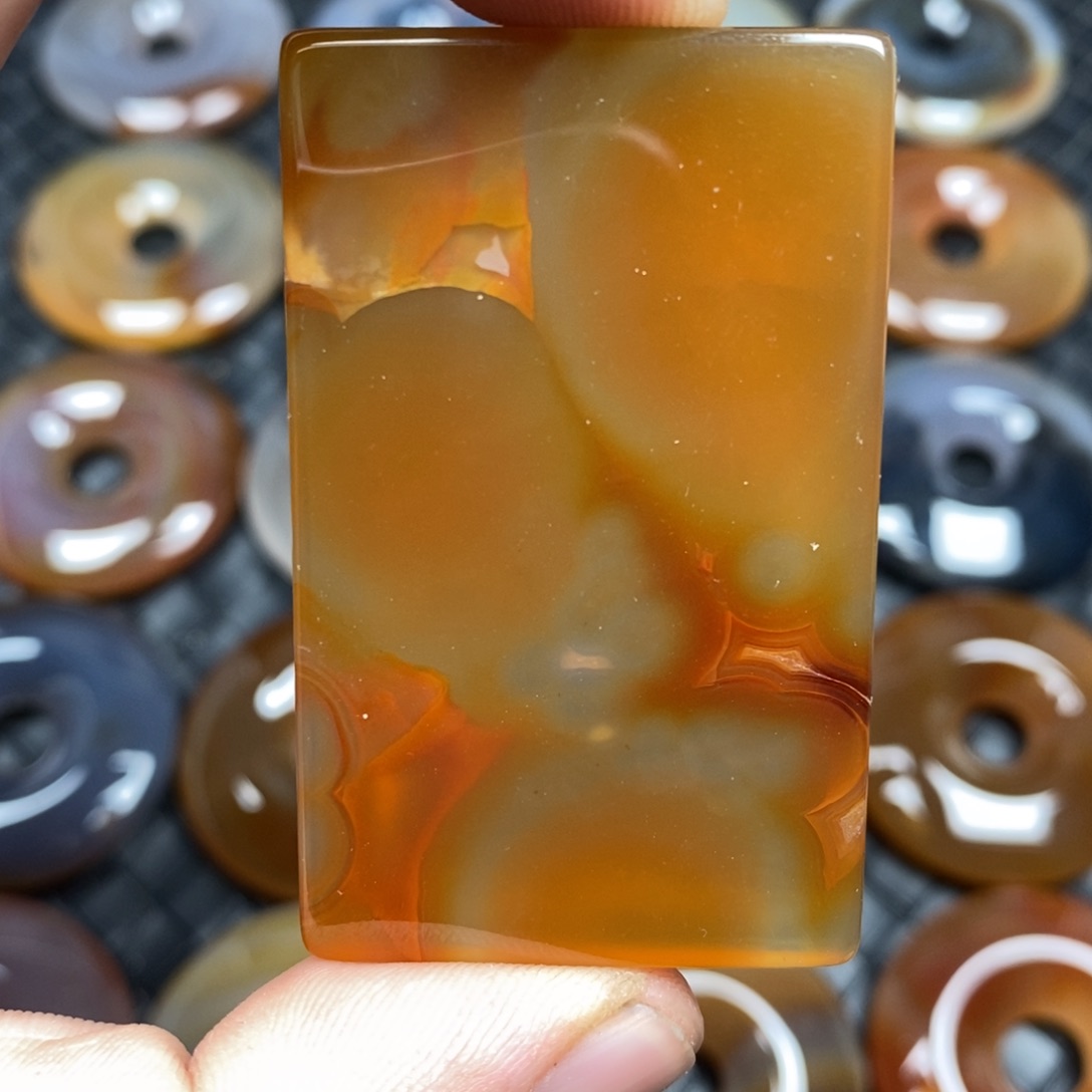 玛瑙/玉髓未镶嵌颈饰