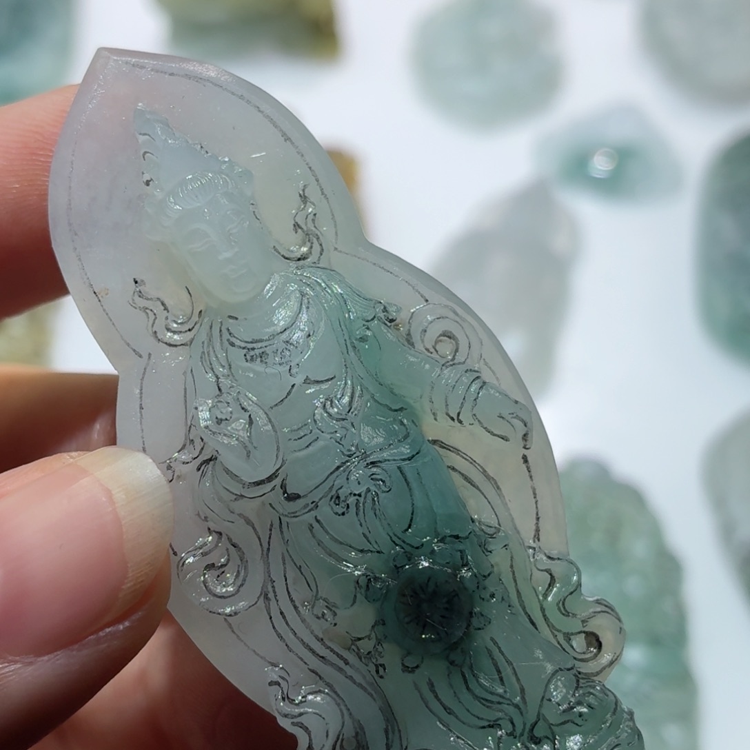 定制翡翠未镶嵌毛货