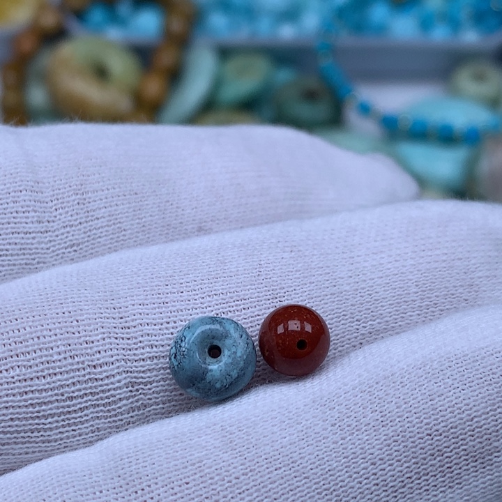 南红玛瑙未镶嵌珠宝奇石