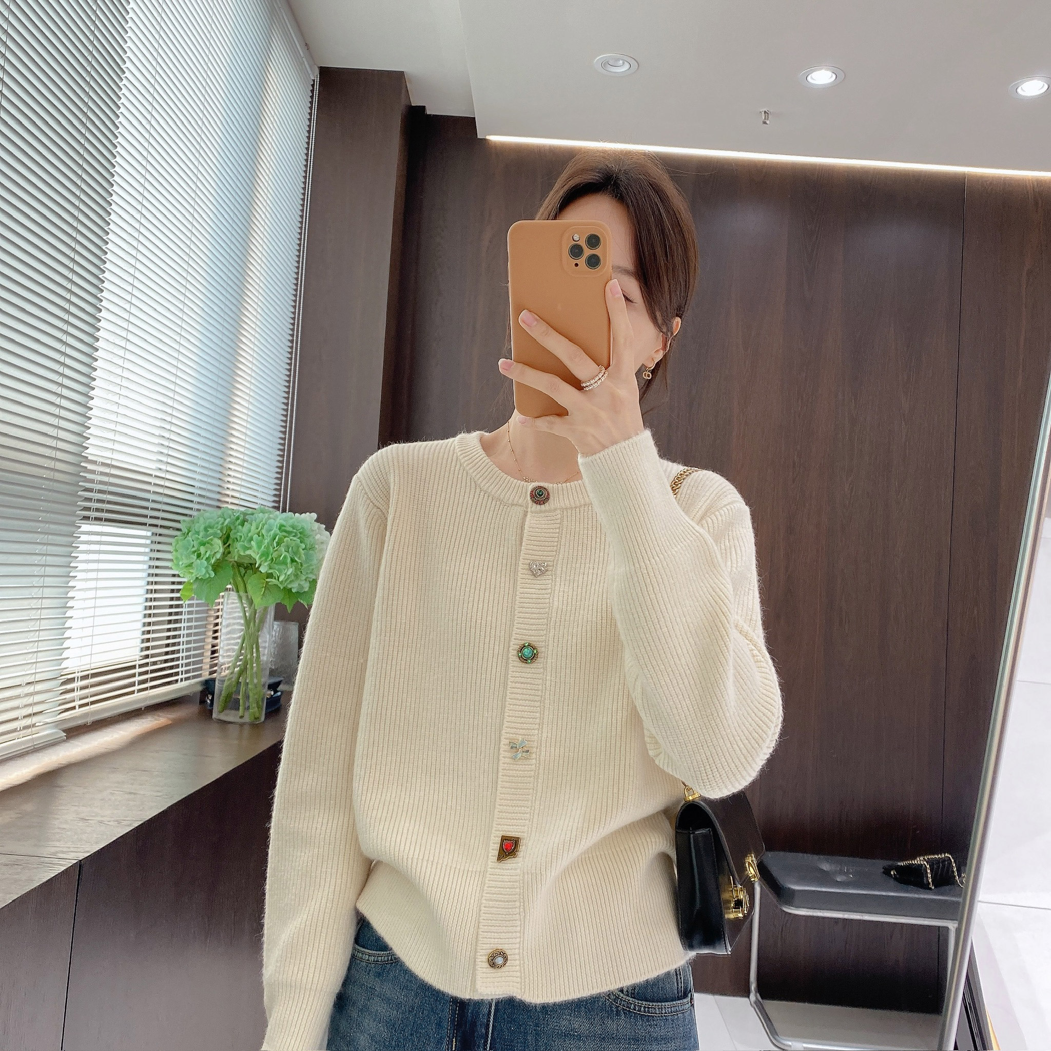 IMFLY金小金自制女装 针织衫DYW10276秋冬慵懒风单排扣竖条针织衫