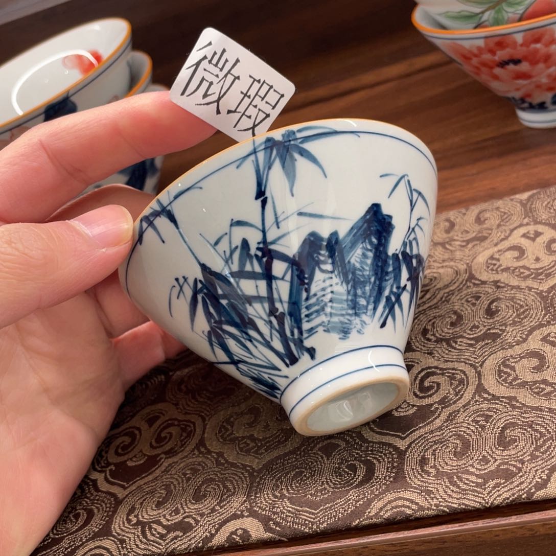 釉下手绘茶具微瑕