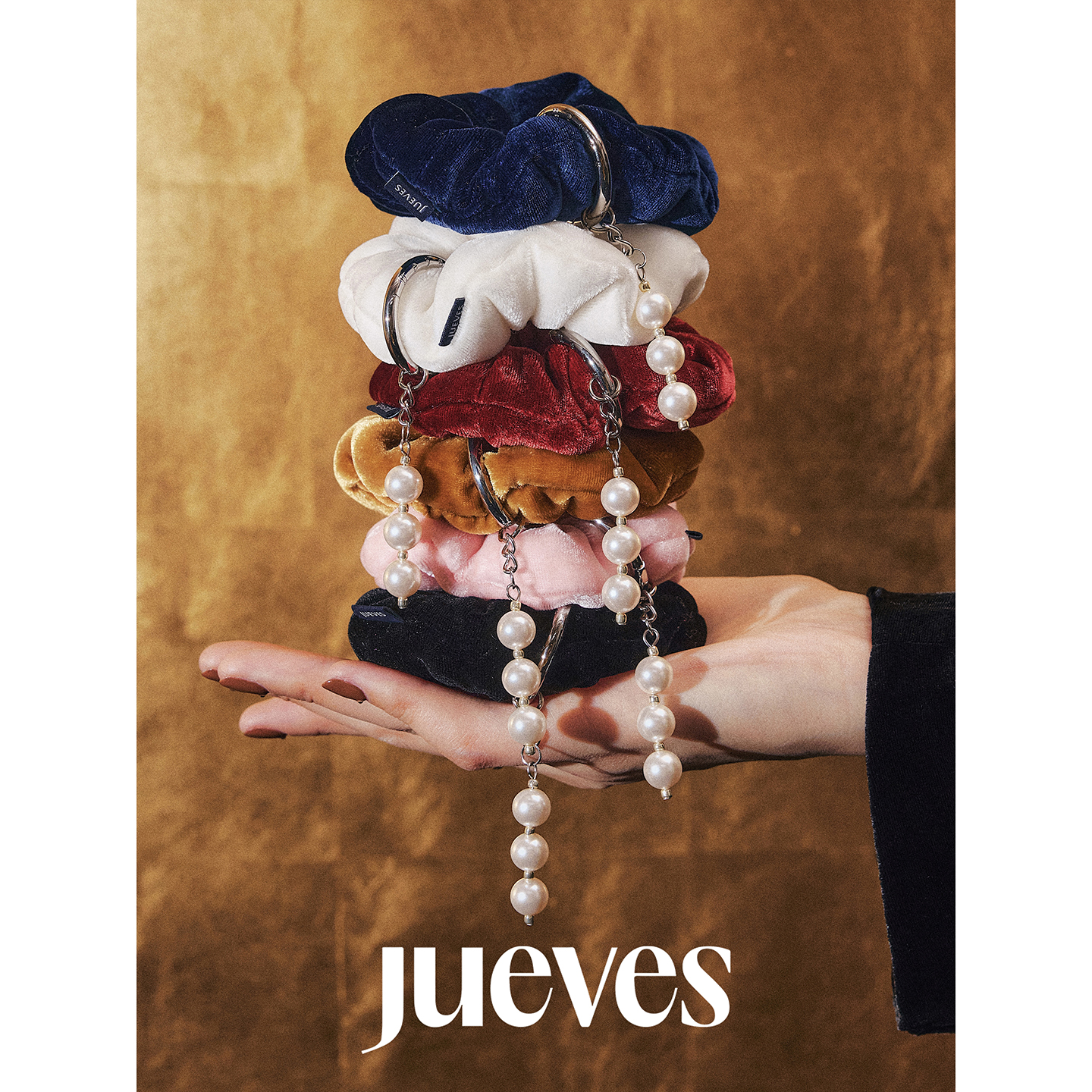 JUEVES星期四复古丝绒云朵发圈腕绳 手机壳挂件手提防丢挂绳高级