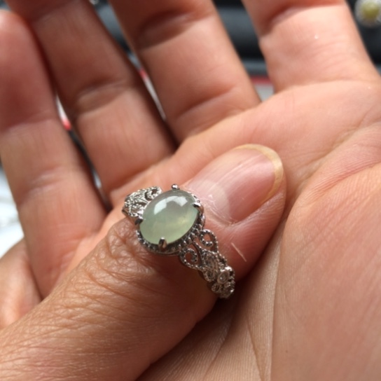 韩***儿翡翠未镶嵌戒指缅甸