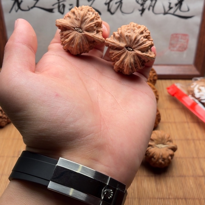 文玩核桃把件全品40磨盘