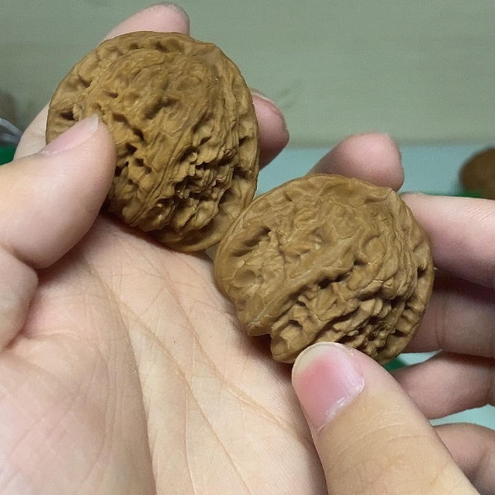 吊坠文玩核桃43白狮子文玩核桃