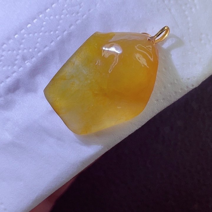 翡翠18K金镶嵌颈饰翡翠