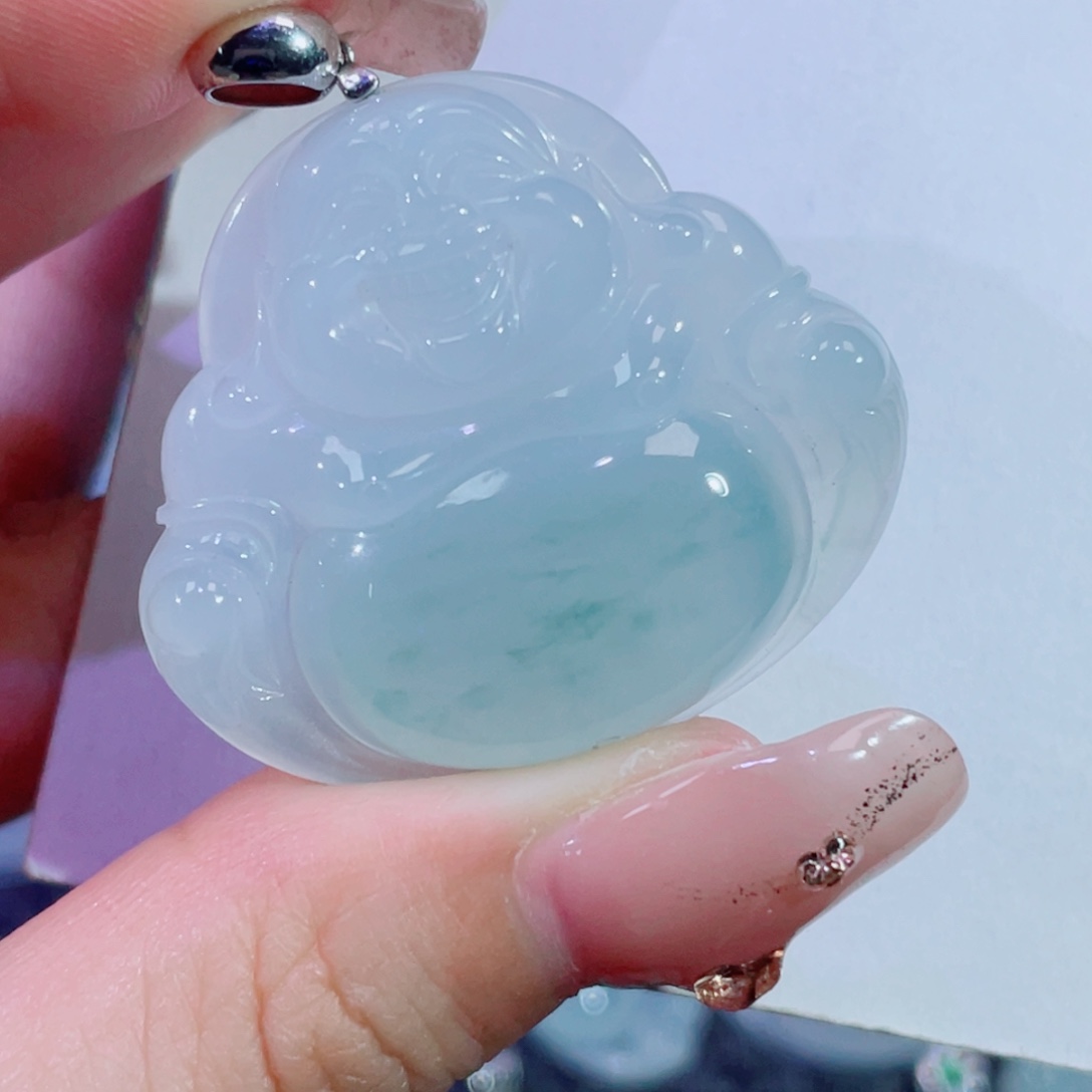 翡翠颈饰18K金镶嵌佛公