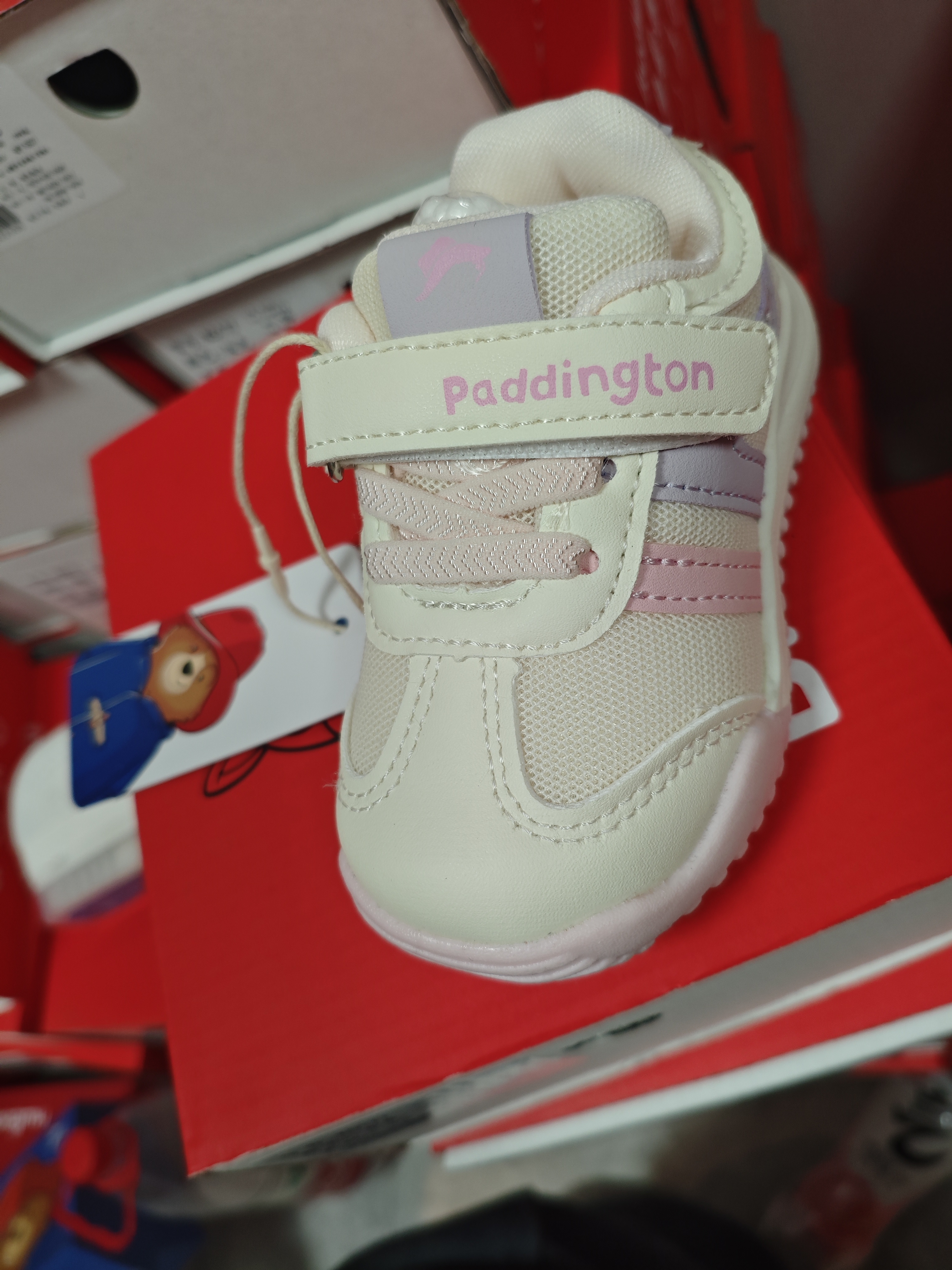 春秋季女宝宝学步鞋魔术贴潮款休闲女孩洋气女童宝宝鞋