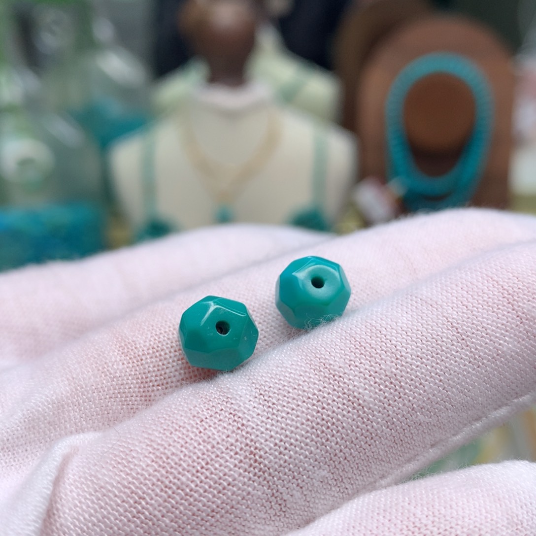 绿松石未镶嵌配饰