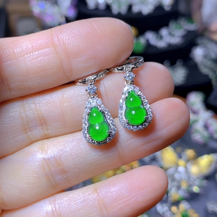 翡翠戒指银S925镶嵌天然翡翠