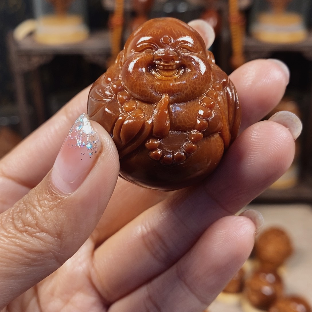 橄榄核吊坠弥勒单颗玉化2222