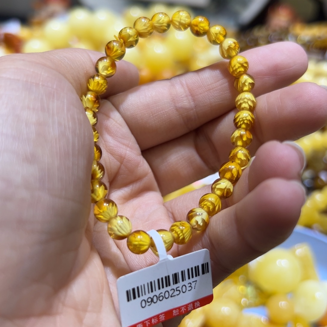 琥珀珠宝奇石未镶嵌