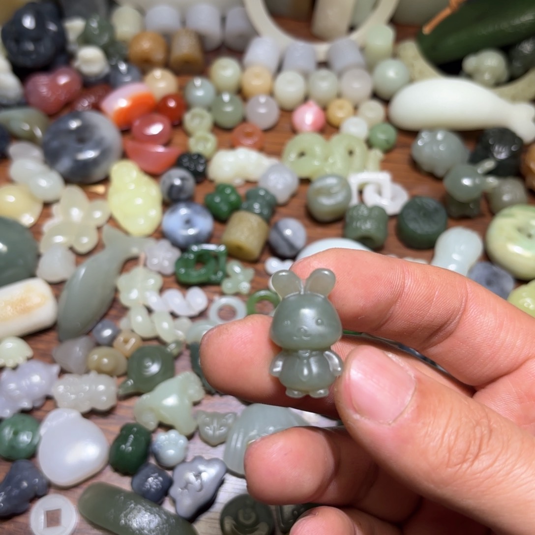 和田玉珠宝半成品未镶嵌