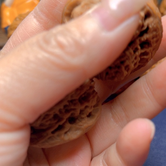 文玩核桃手串泡*?南疆石