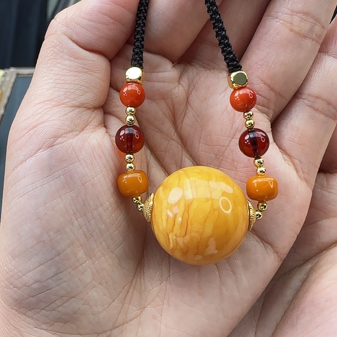 琥珀未镶嵌颈饰22MM