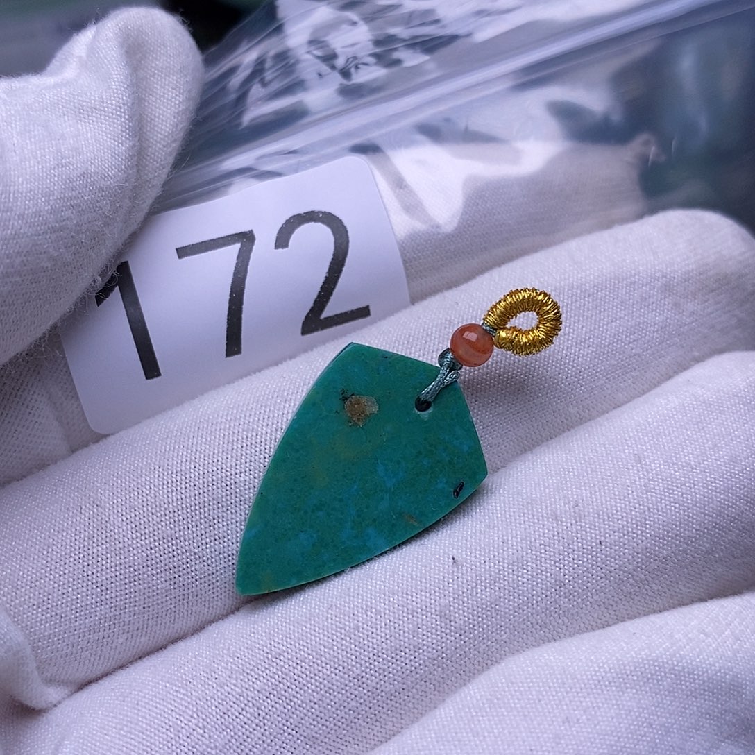 南红玛瑙未镶嵌珠宝奇石