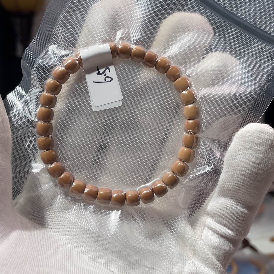 橄榄核手串知*.颗颗三花毕业级核尖6.5