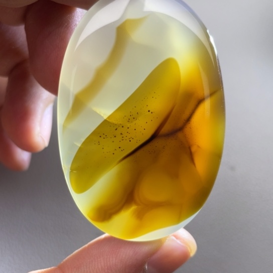 玛瑙/玉髓颈饰未镶嵌n**n