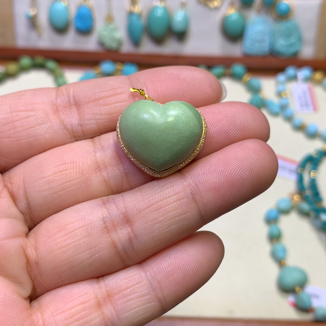 绿松石配饰18K金镶嵌