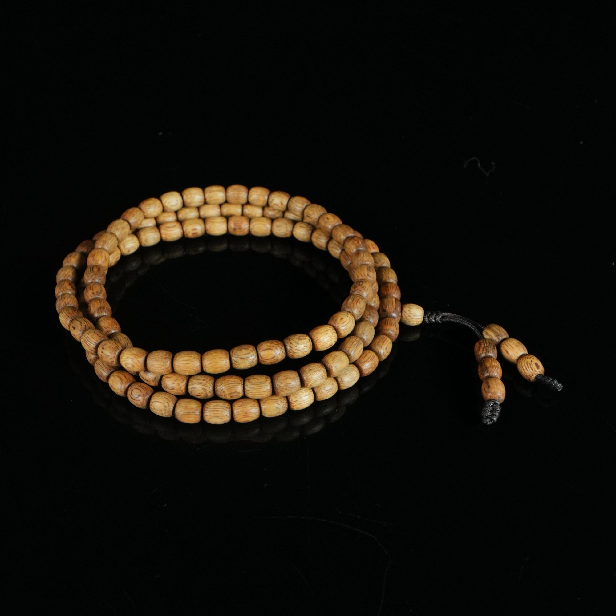 9826 印尼坤甸黄油粗纹老料沉香桶珠念珠 0.59×0.66cm  9.78g