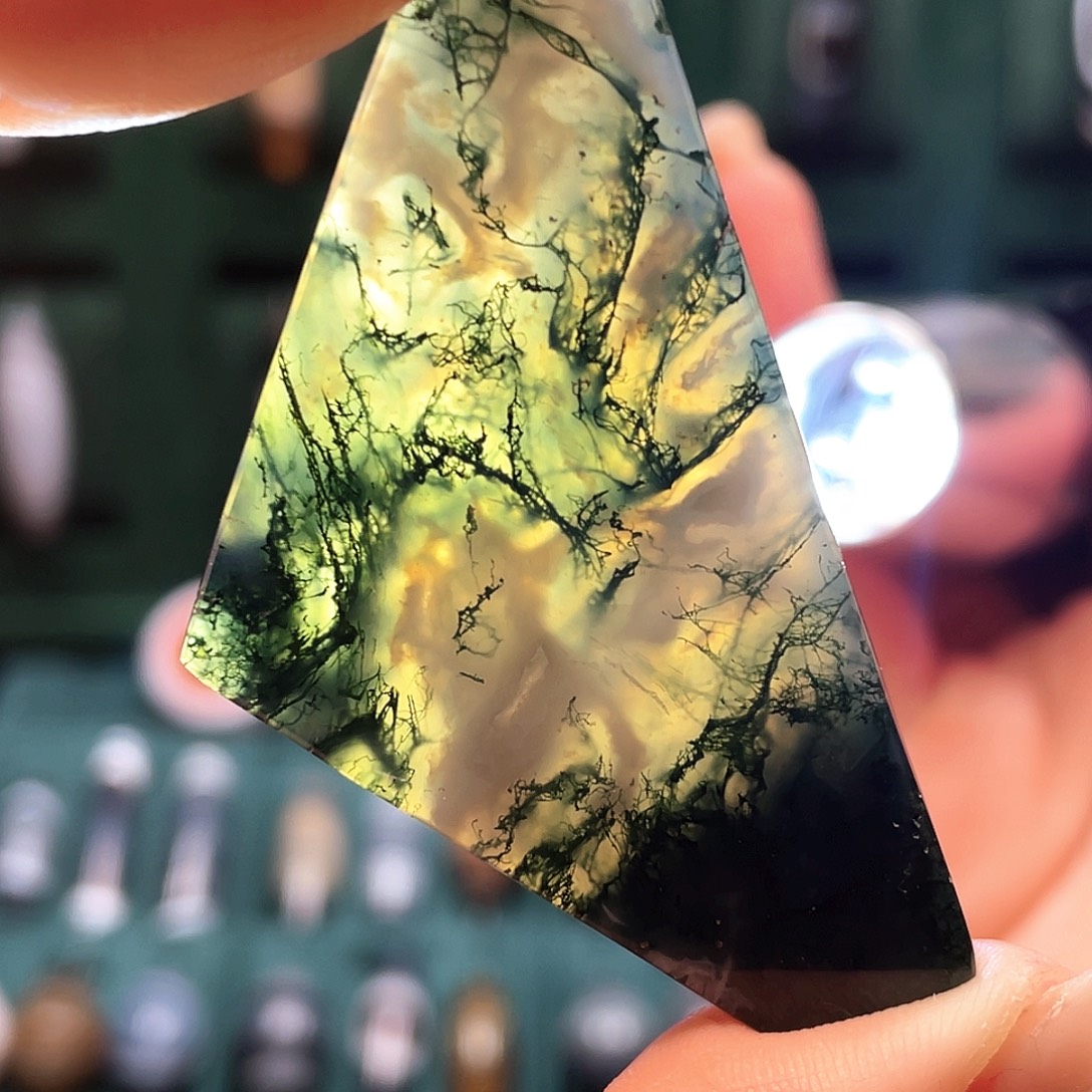 玛瑙/玉髓未镶嵌珠宝半成品