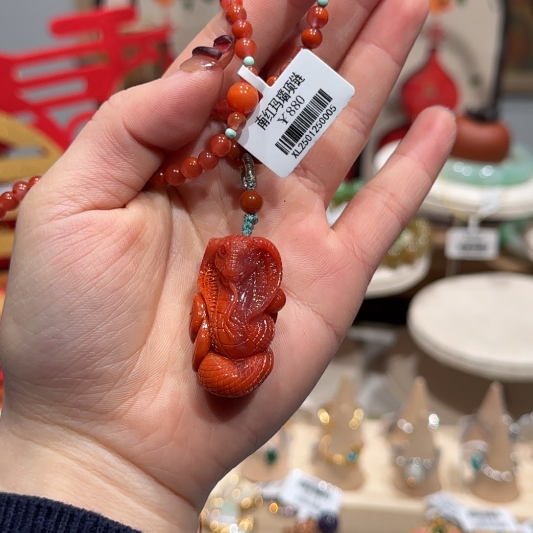 南红玛瑙项链未镶嵌项链