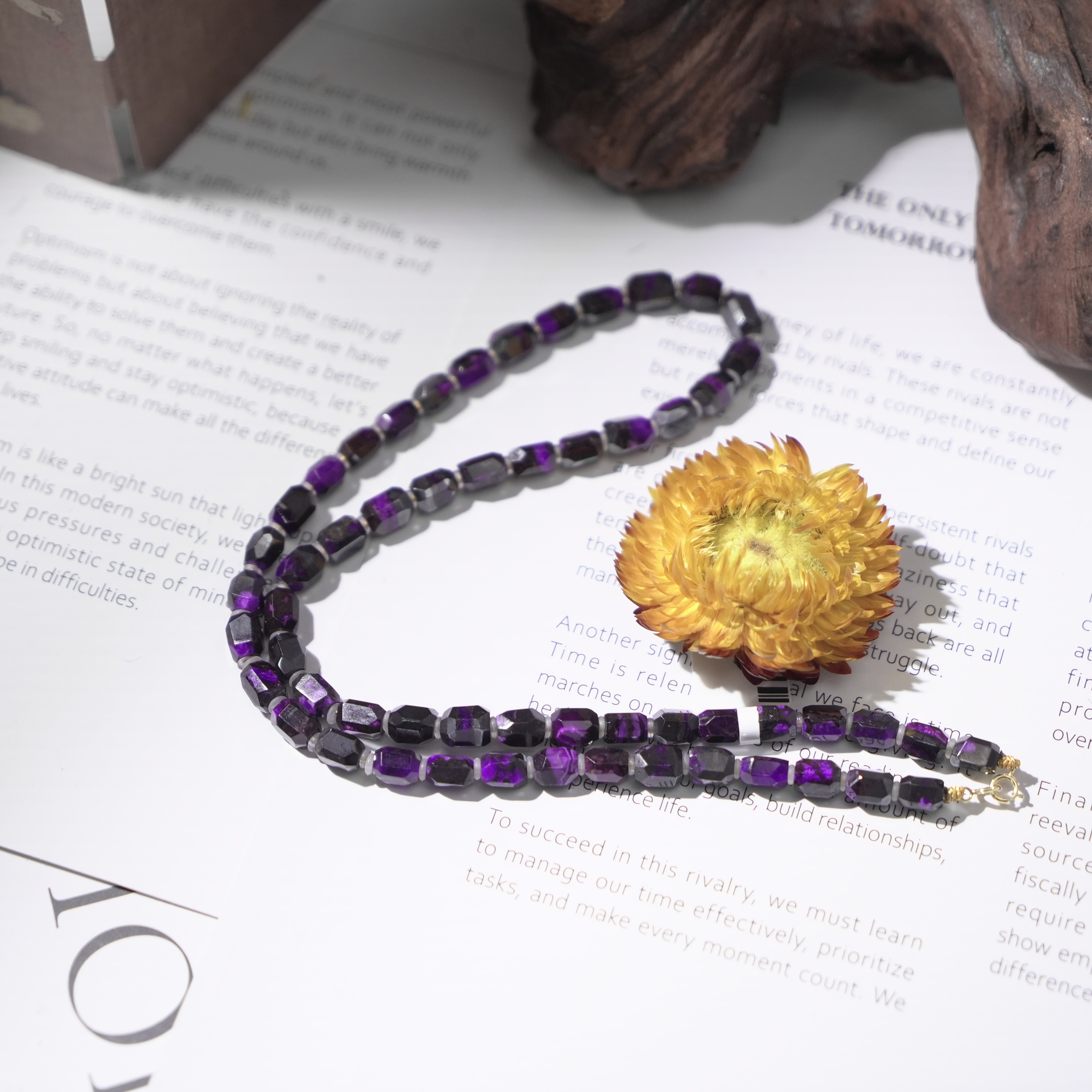 舒俱来2580火焰红丝绒项链18k