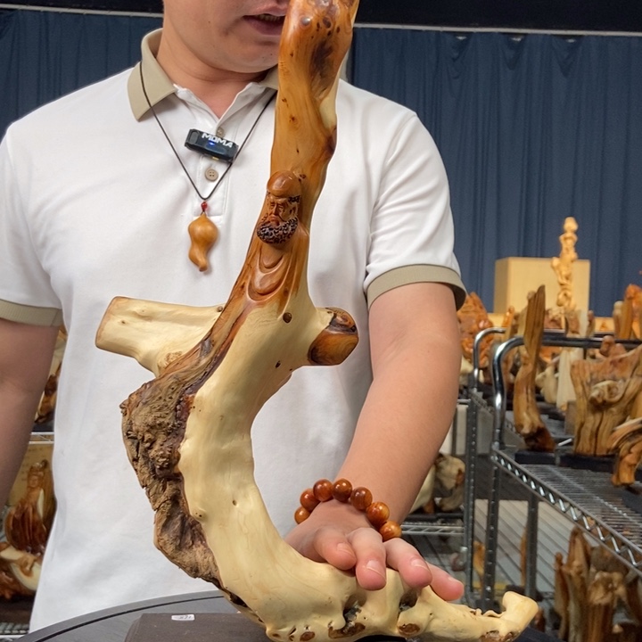 柏木（崖柏）随型摆件