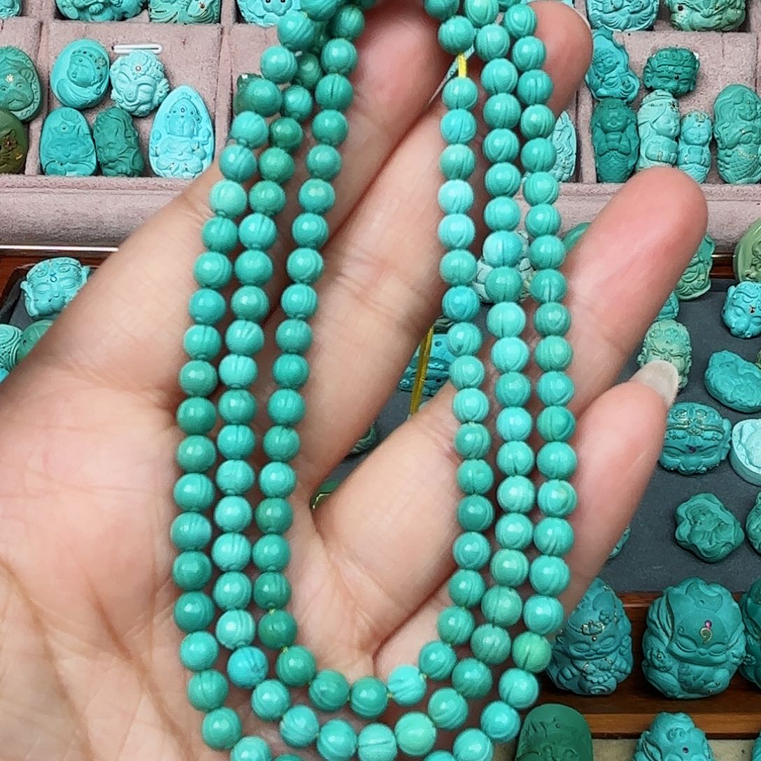 绿松石配饰未镶嵌