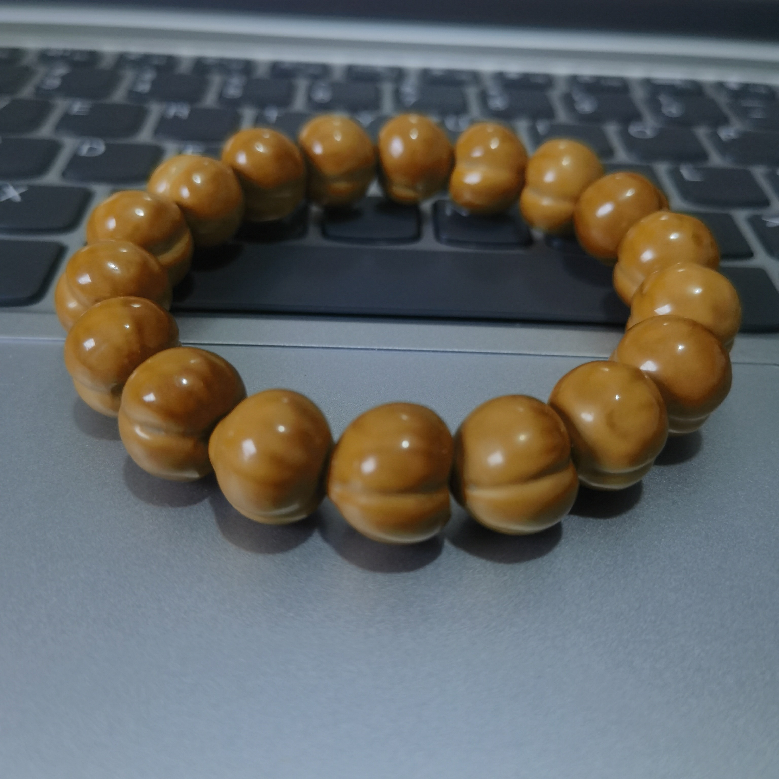 猴头大屁桃光面反油款时尚百搭休闲复古款