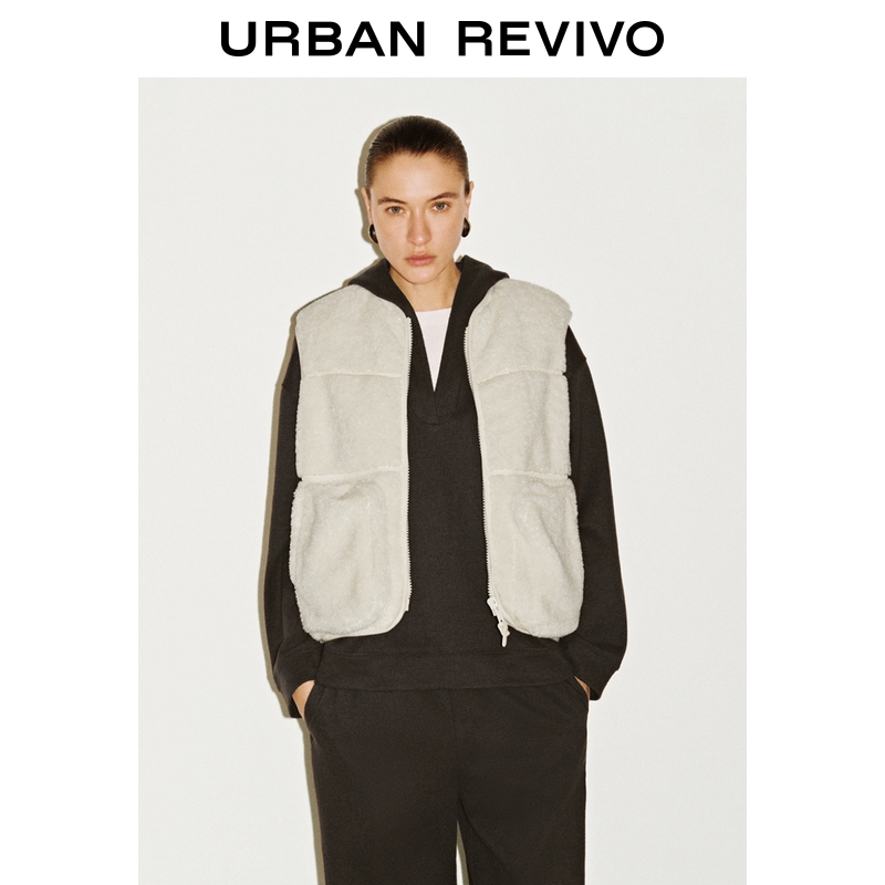 UR2025冬季新款女装琥珀流光风拉链无袖马甲棉服UWM150040