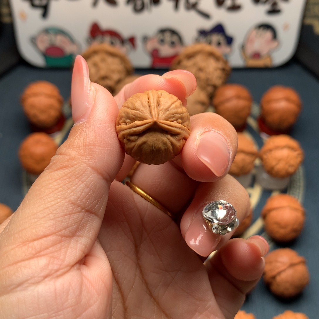 文玩核桃把件文***龙核桃