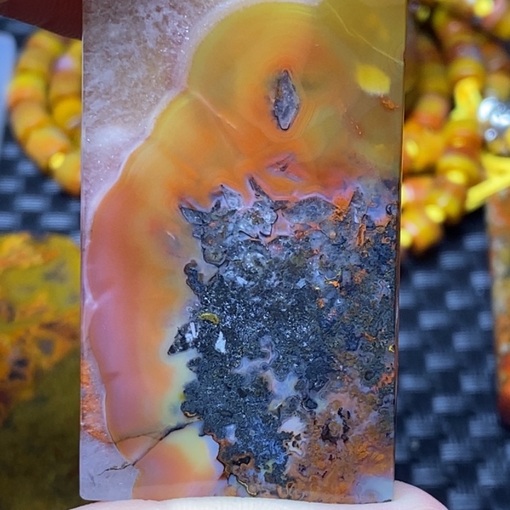 玛瑙/玉髓颈饰未镶嵌