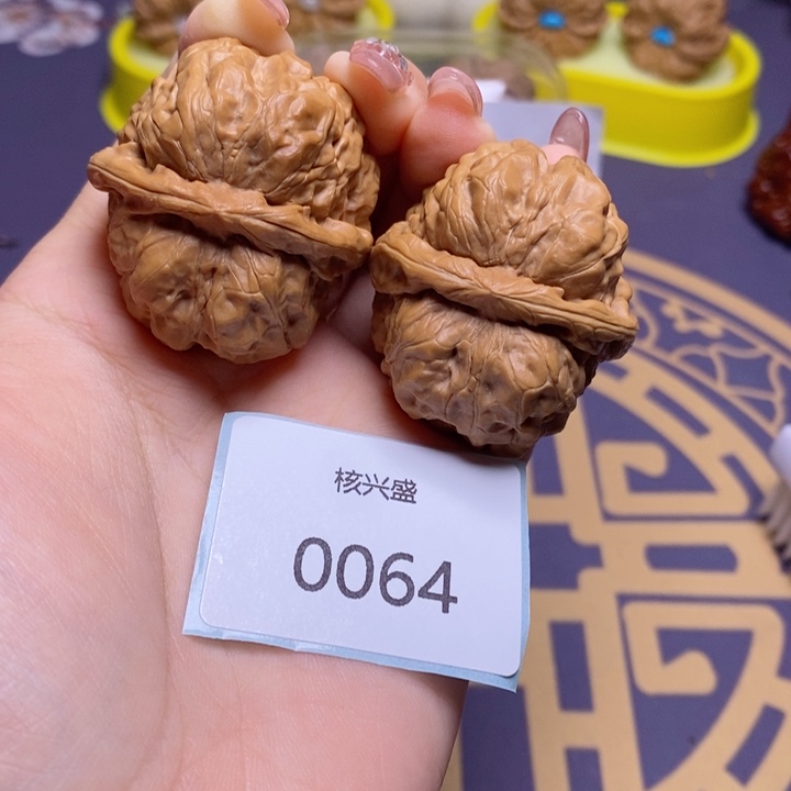 文玩核桃吊坠蛤蟆38.0064