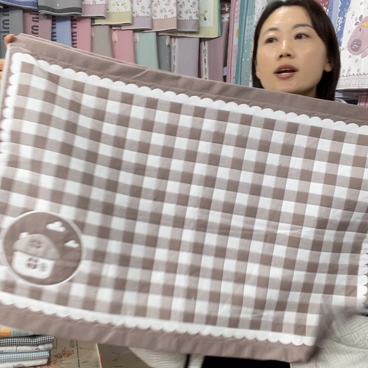 棉特价咖色小房子